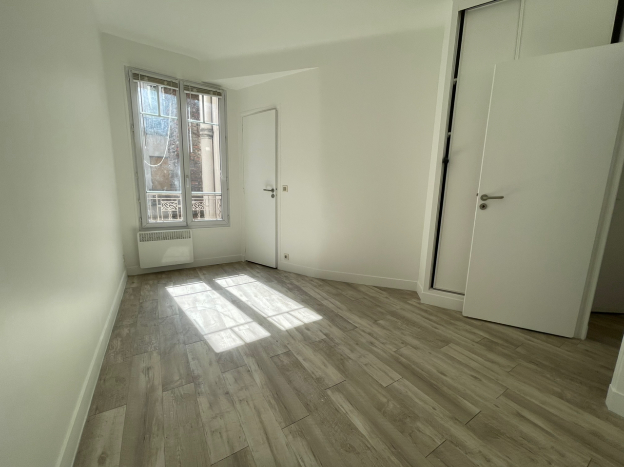 Appartement Paris 2 pièce(s) 31.1 m2 Appartement Paris 2 pièce(s) 31.1 m2
