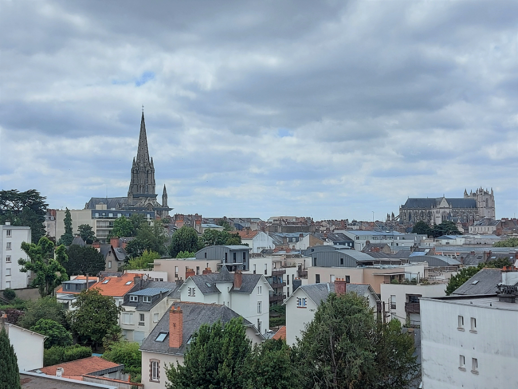 Nantes Centre Erdre - St Mihiel / St Donatien - T3 Dernier étage - Balcon Nantes Centre Erdre - St Mihiel / St Donatien - T3 Dernier étage - Balcon